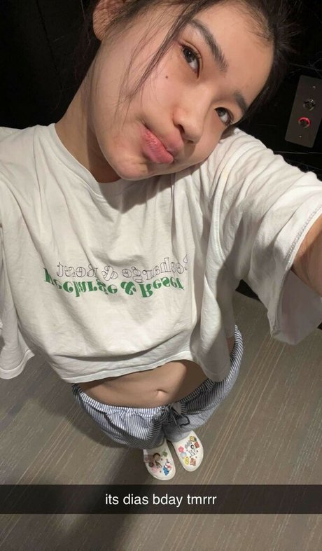 Foto di nudo di fuga di OnlyFans di Hannah Kae