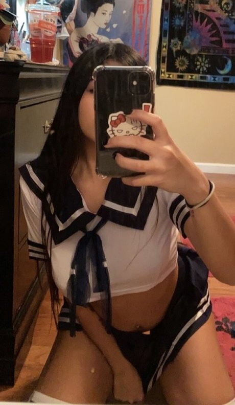 Foto di nudo di fuga di OnlyFans di Kenniwennii