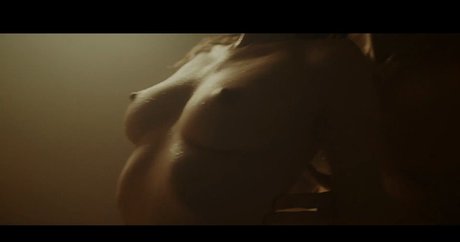 Foto di nudo di fuga di OnlyFans di Nastasya Samburskaya