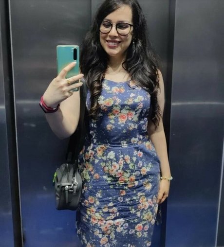 Foto di nudo di fuga di OnlyFans di Camilaferreirai
