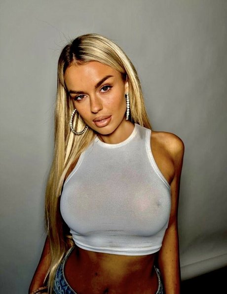 Foto di nudo di fuga di OnlyFans di Tallia Storm