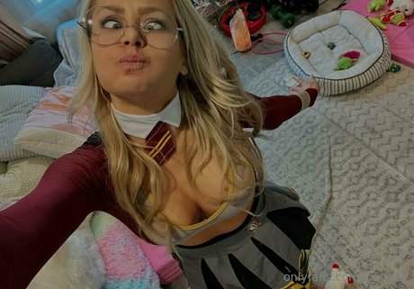 Riley Steele