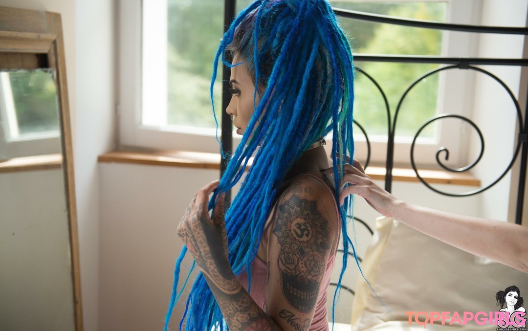 Foto di nudo di fuga di OnlyFans di Fishball Suicide #1122