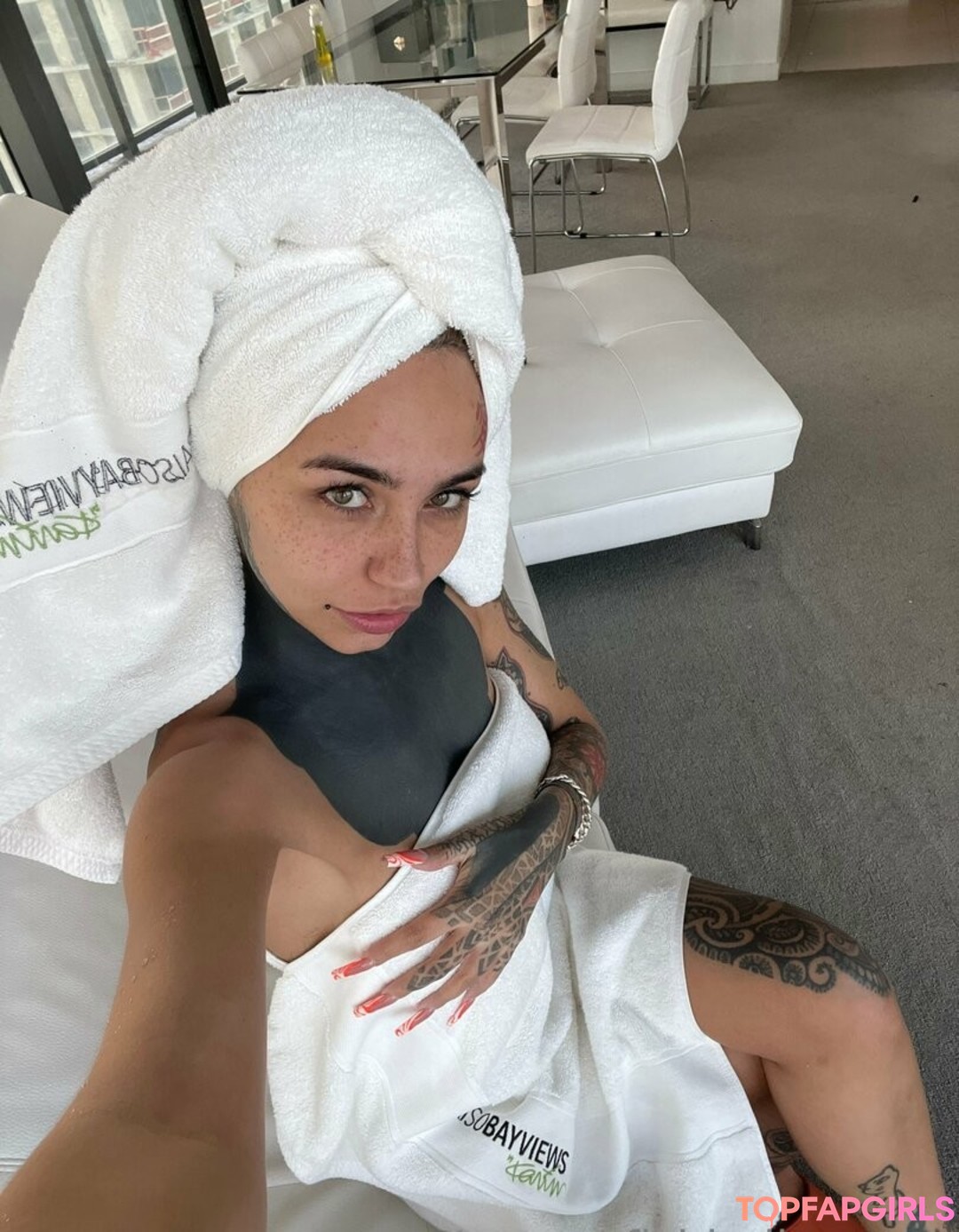 Foto di nudo di fuga di OnlyFans di Fishball Suicide #1976