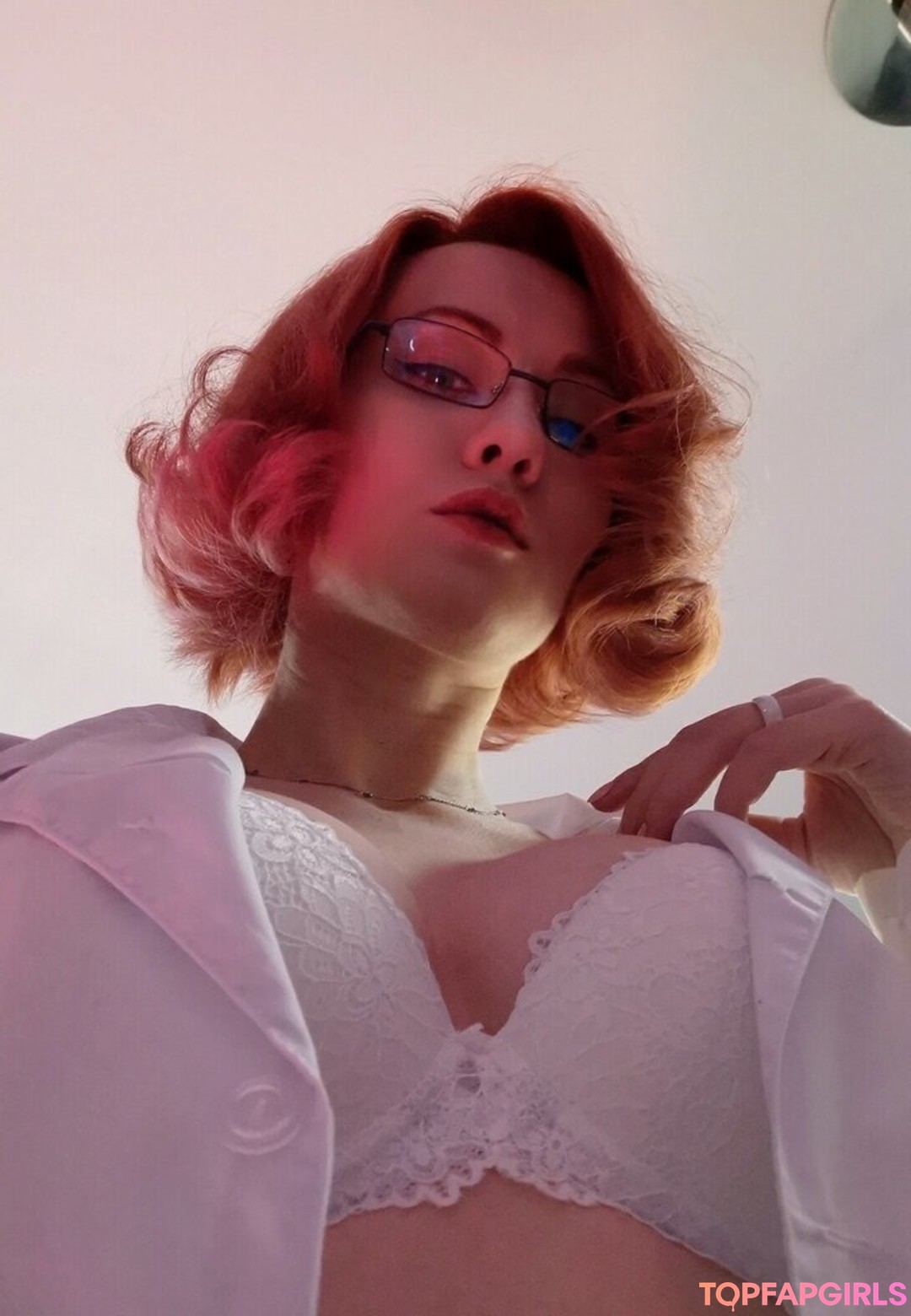 Foto di nudo di fuga di OnlyFans di Oniksiya Sofinikum #1052