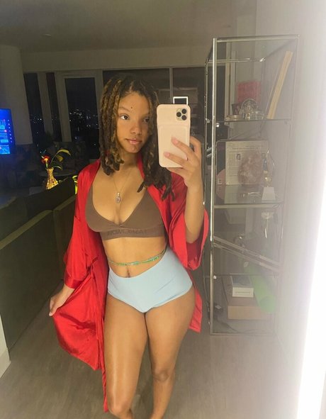 Foto di nudo di fuga di OnlyFans di Halle Bailey