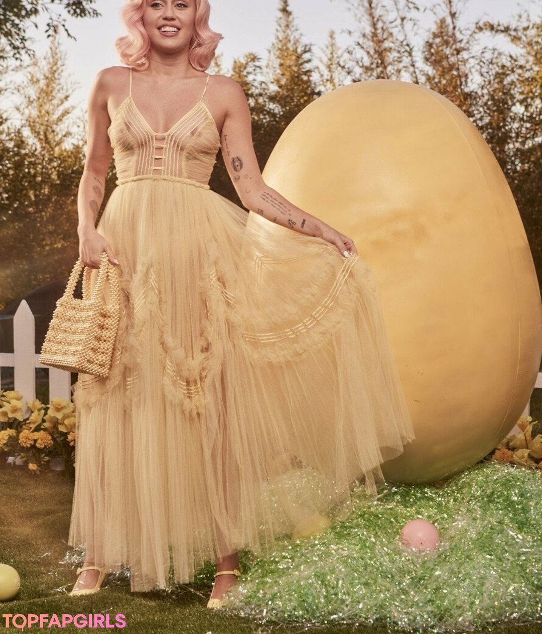 Foto di nudo di fuga di OnlyFans di Miley Cyrus #1816
