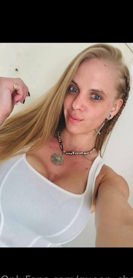 Queencharly