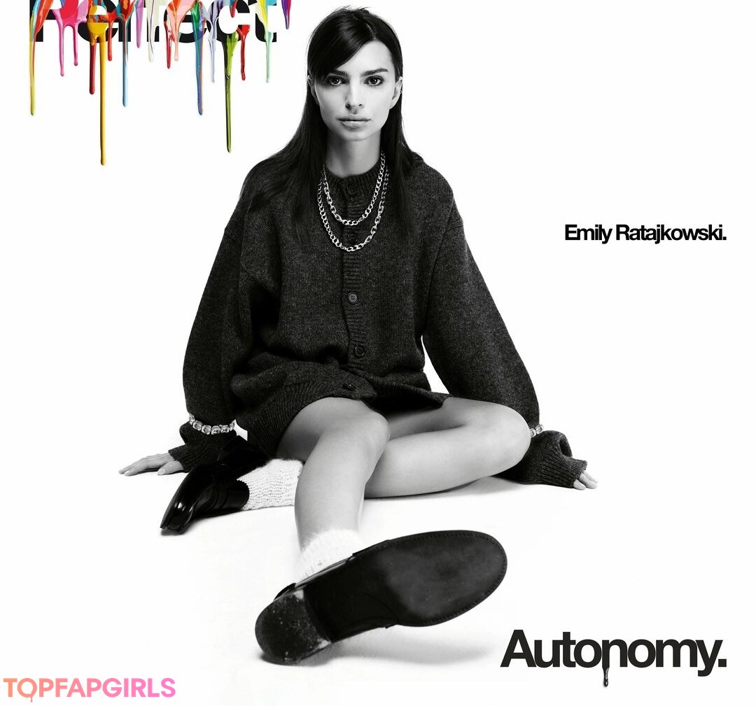 Foto di nudo di fuga di OnlyFans di Emily Ratajkowski #1323