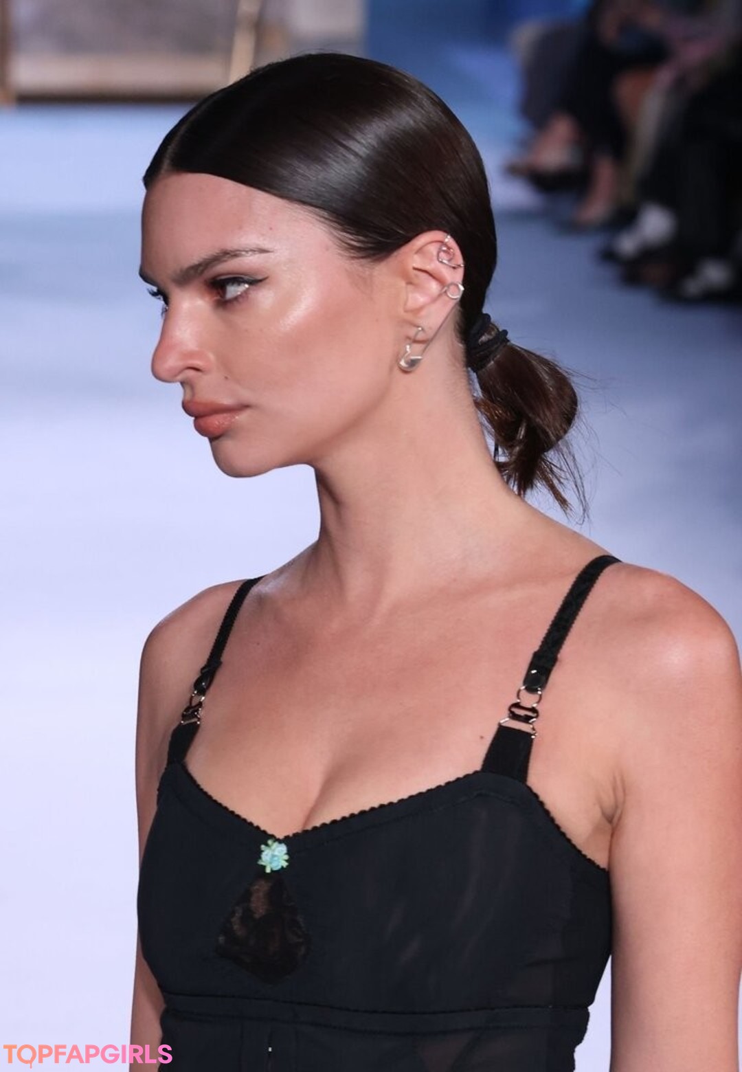 Foto di nudo di fuga di OnlyFans di Emily Ratajkowski #1338