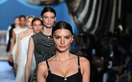 Emily Ratajkowski