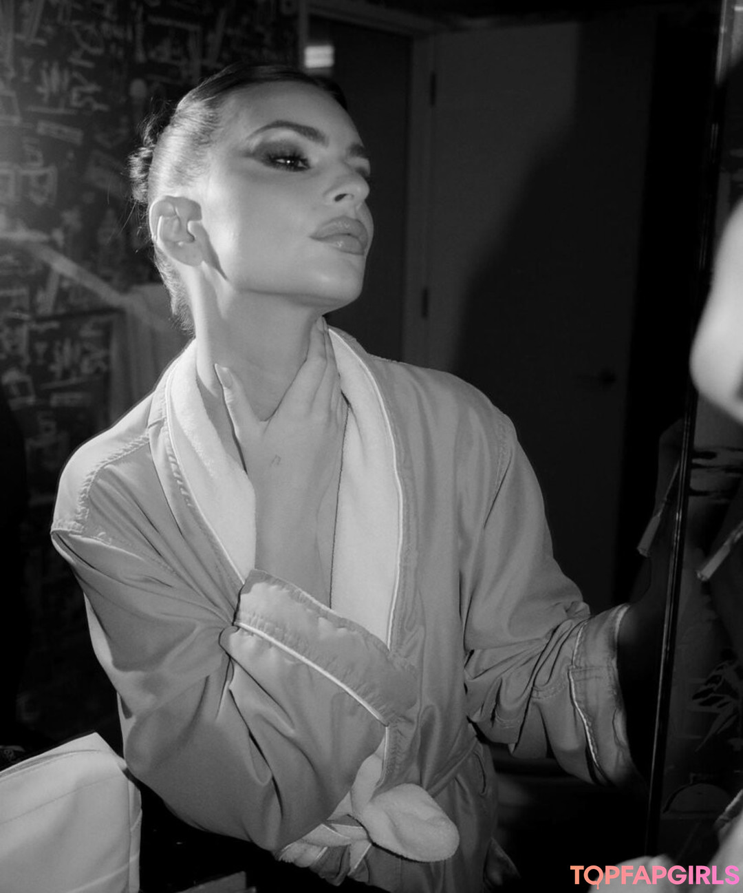 Foto di nudo di fuga di OnlyFans di Emily Ratajkowski #1435