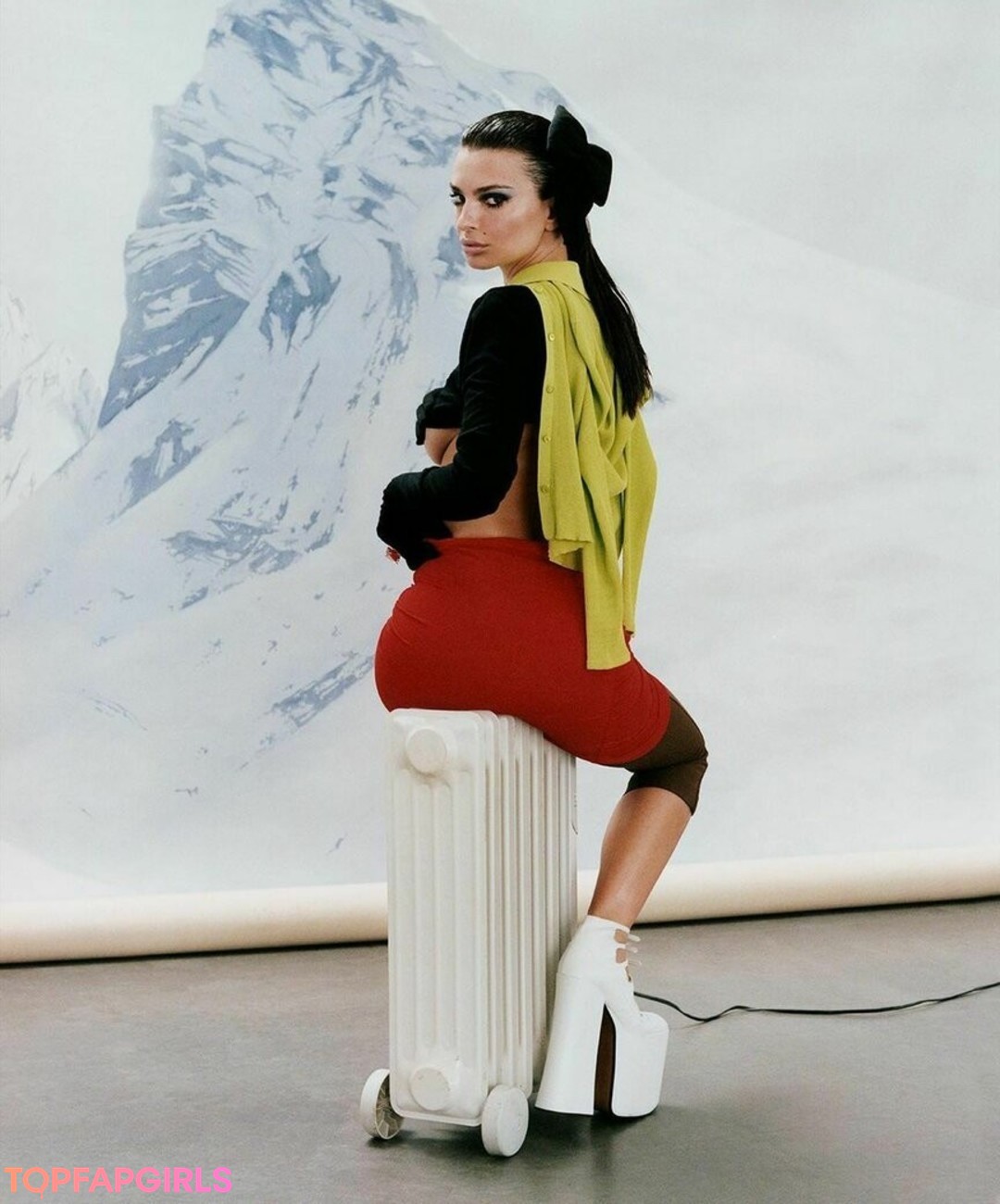 Foto di nudo di fuga di OnlyFans di Emily Ratajkowski #1609