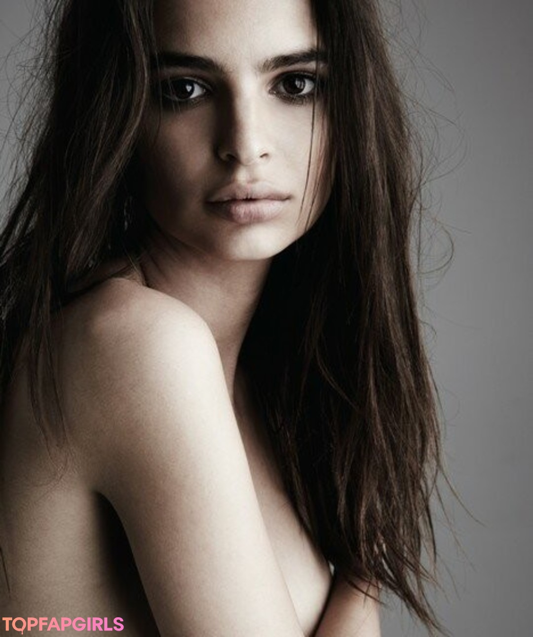 Foto di nudo di fuga di OnlyFans di Emily Ratajkowski #1665