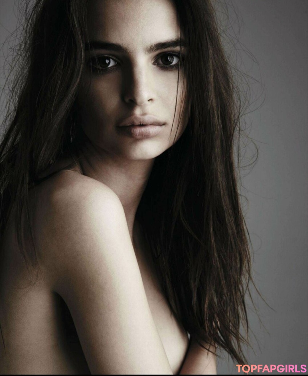 Foto di nudo di fuga di OnlyFans di Emily Ratajkowski #1687
