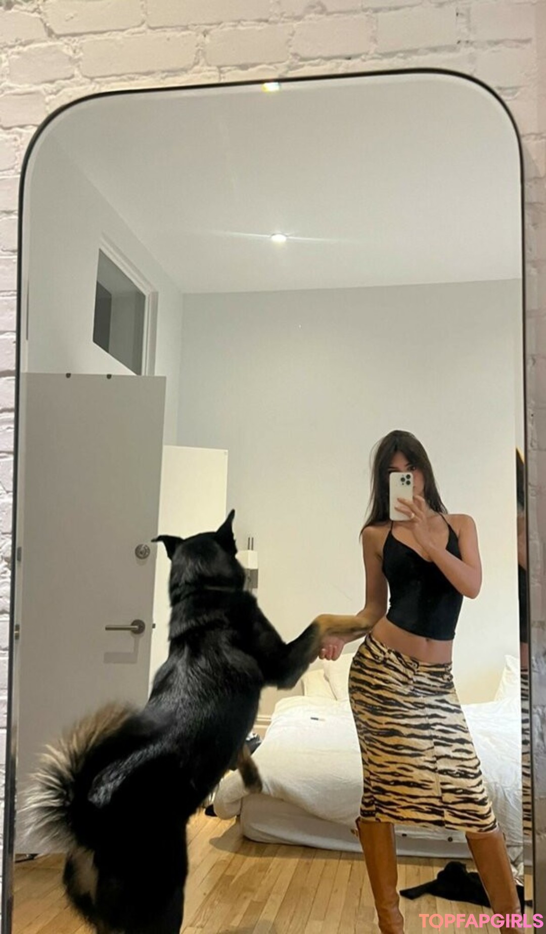 Foto di nudo di fuga di OnlyFans di Emily Ratajkowski #1826