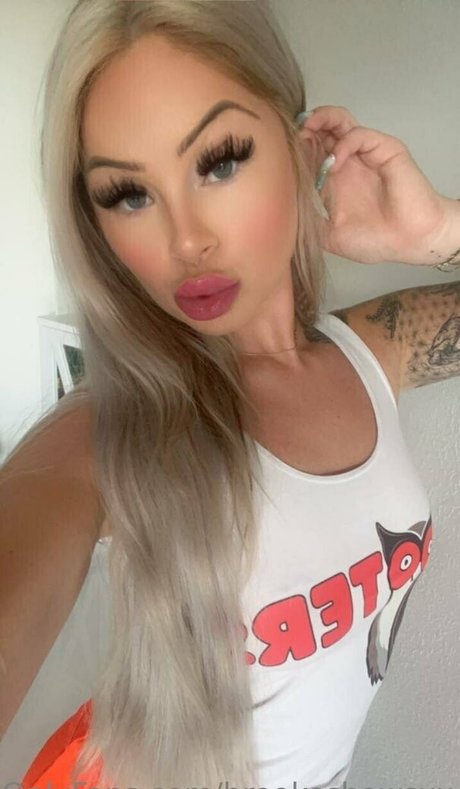 Foto di nudo di fuga di OnlyFans di Brookeshowsxx