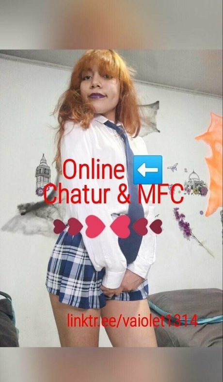 Foto di nudo di fuga di OnlyFans di Vaioletbrit