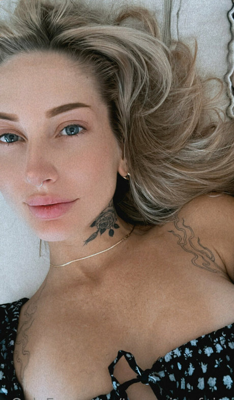 Foto di nudo di fuga di OnlyFans di Texasriverfairy