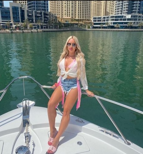 Charley Hull