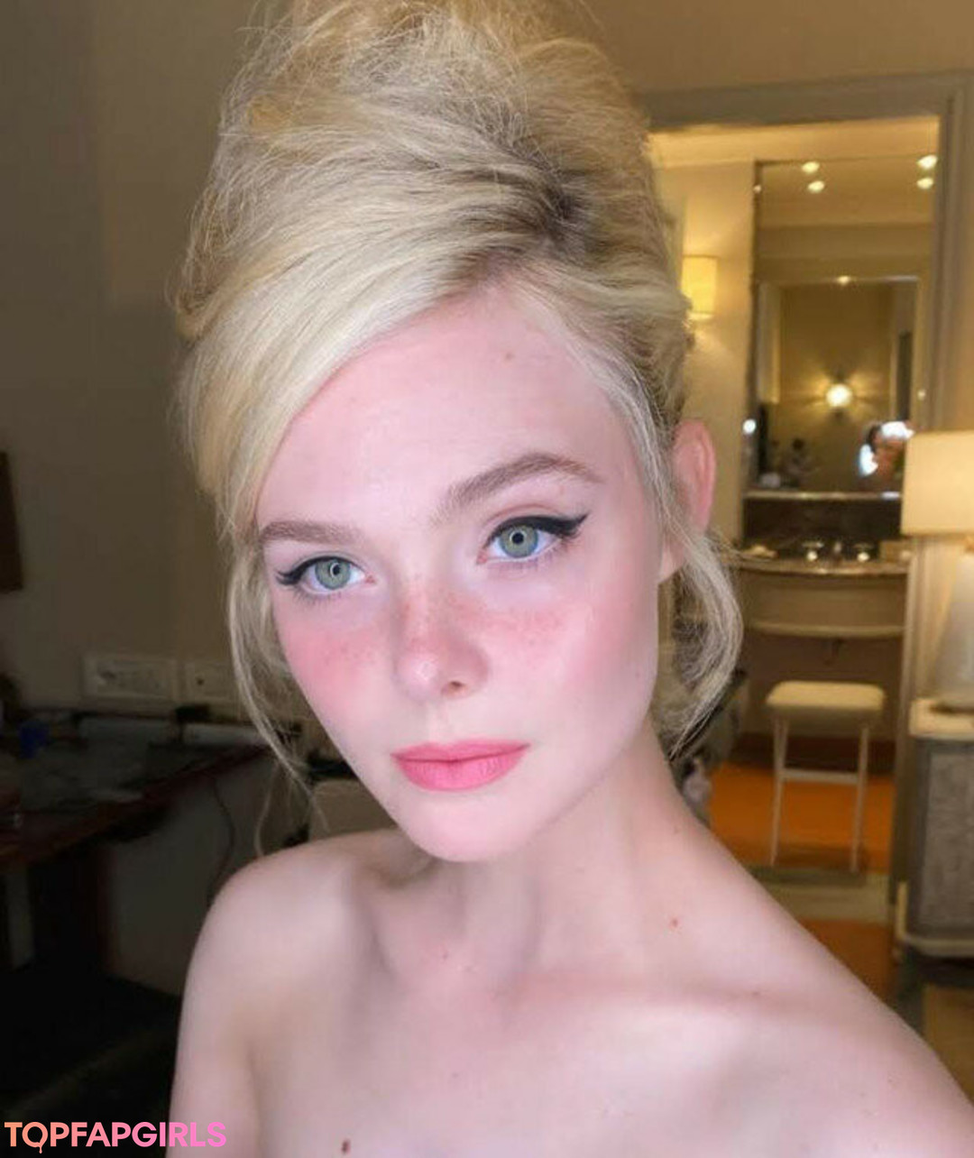 Foto di nudo di fuga di OnlyFans di Elle Fanning #1072