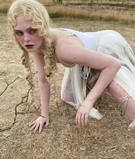 Elle Fanning