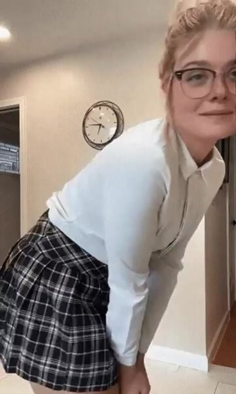 Elle Fanning