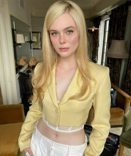 Elle Fanning