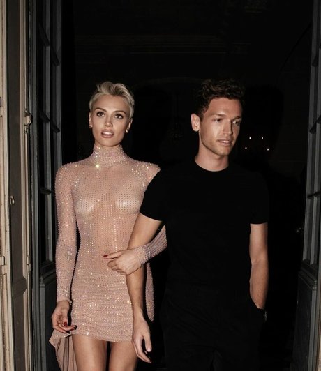 Wallis Day