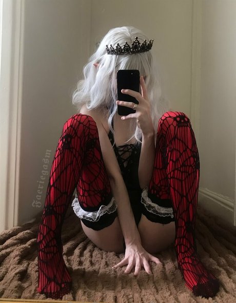 Foto di nudo di fuga di OnlyFans di Faeriegasmfree