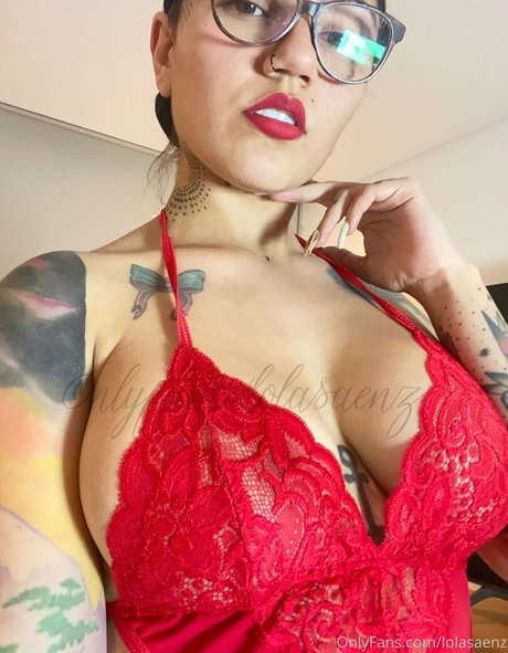 Foto di nudo di fuga di OnlyFans di Lolisaenz