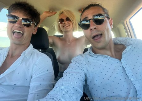 Foto di nudo di fuga di OnlyFans di Alexandrathorn