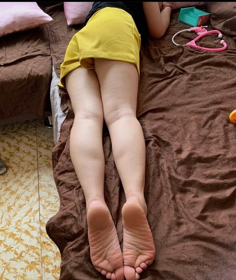 Snowyfeet19