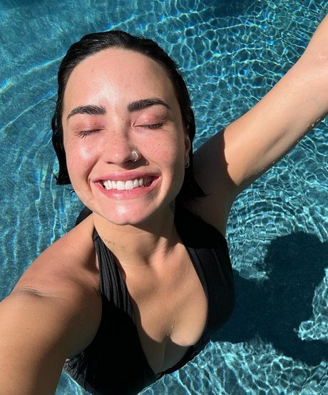 Foto di nudo di fuga di OnlyFans di Demi Lovato