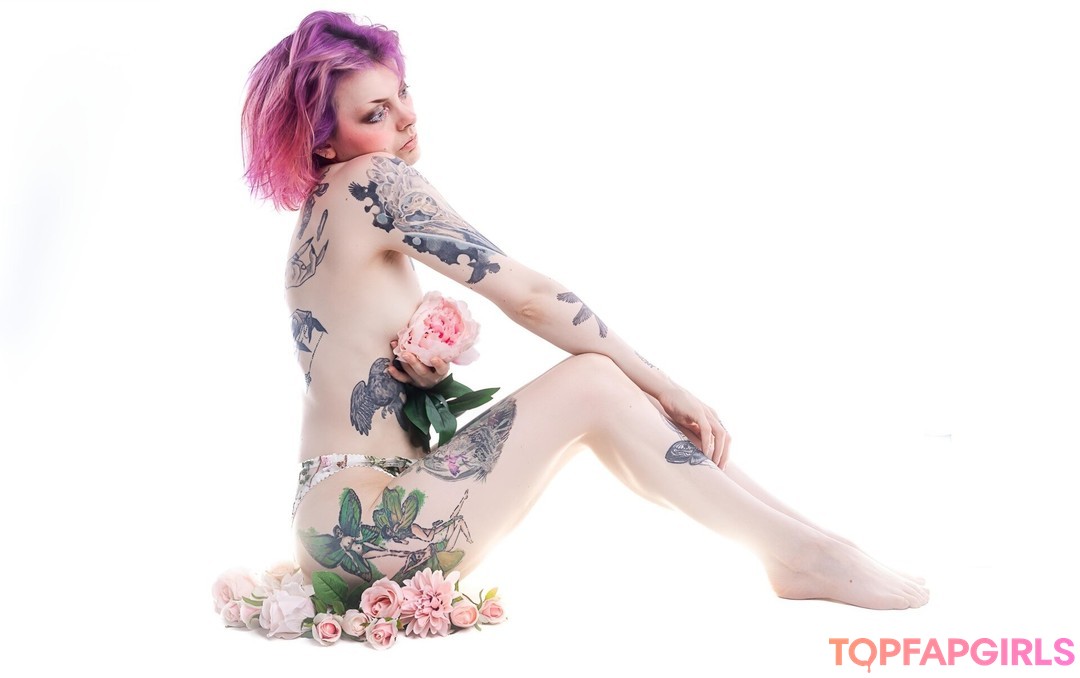 Foto di nudo di fuga di OnlyFans di Faerieblossom #1019