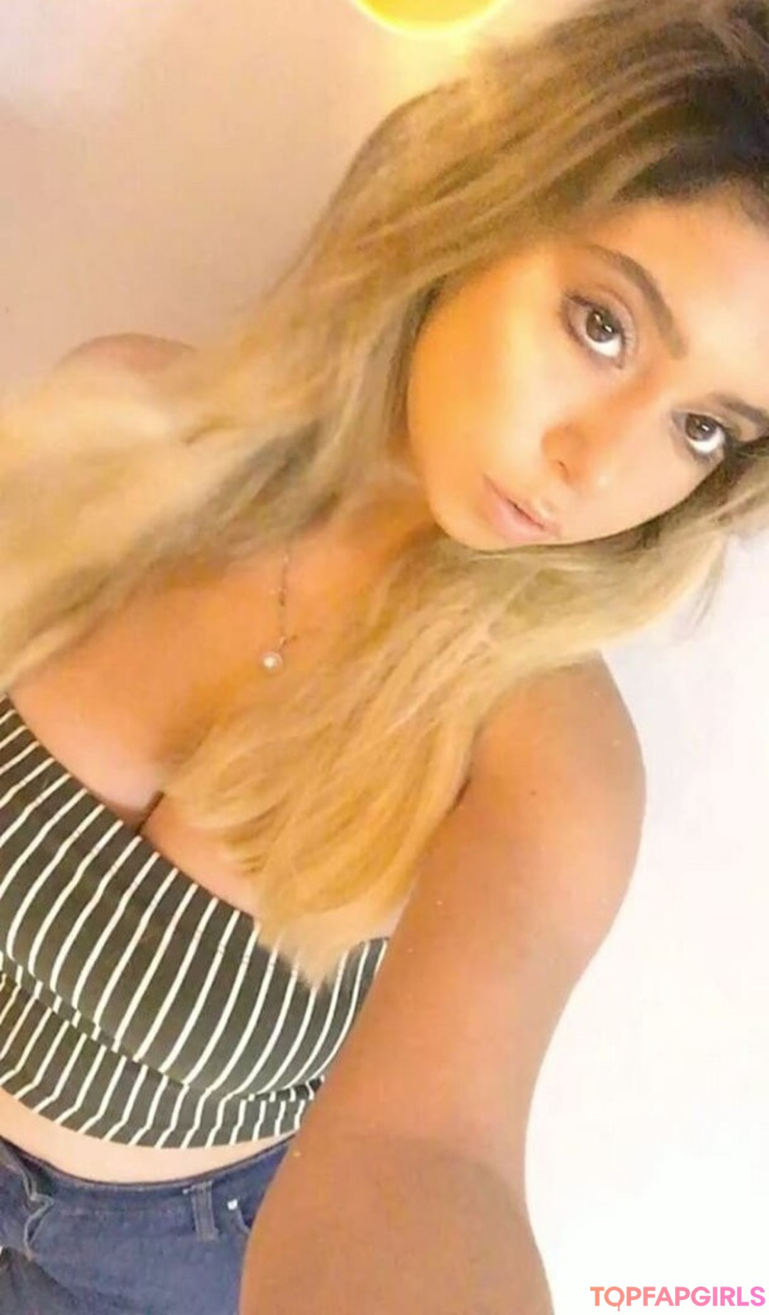 Foto di nudo di fuga di OnlyFans di Coral Sharon #1089
