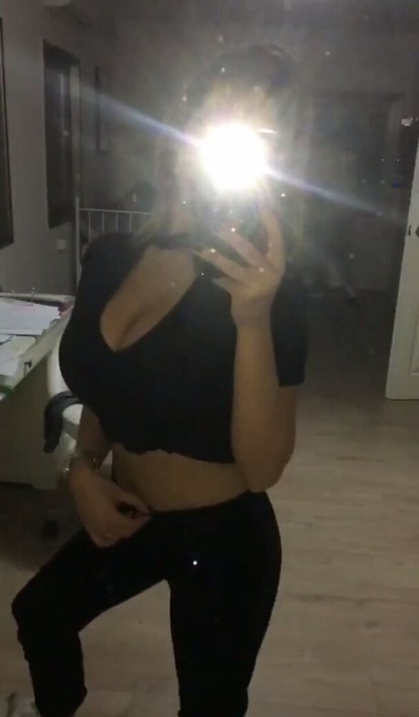 Coral Sharon