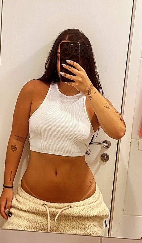 Foto di nudo di fuga di OnlyFans di Duda Kropf