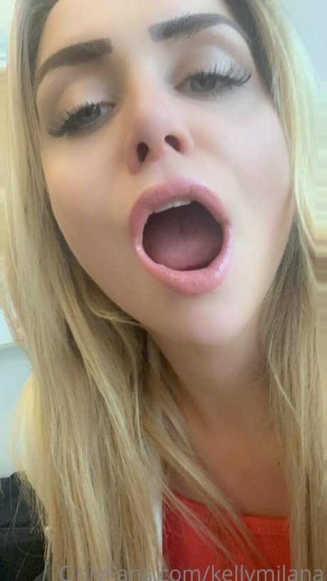 Foto di nudo di fuga di OnlyFans di Kellymilana