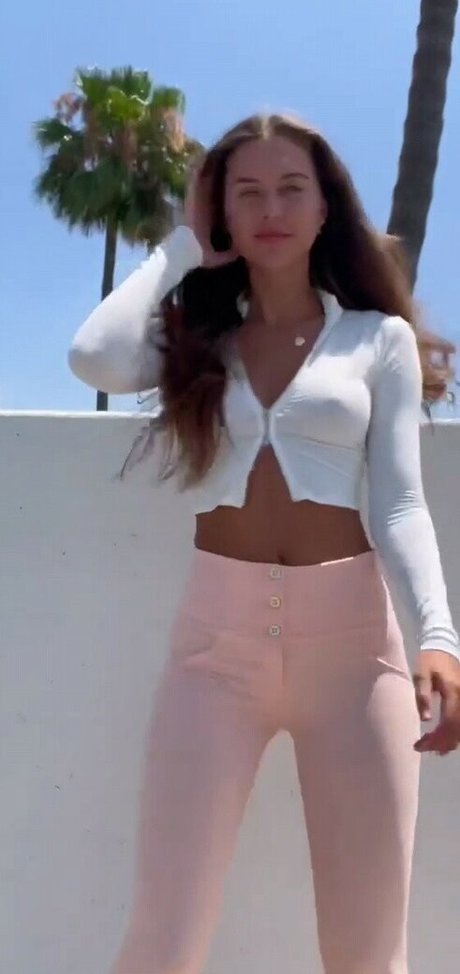 Brit Manuela