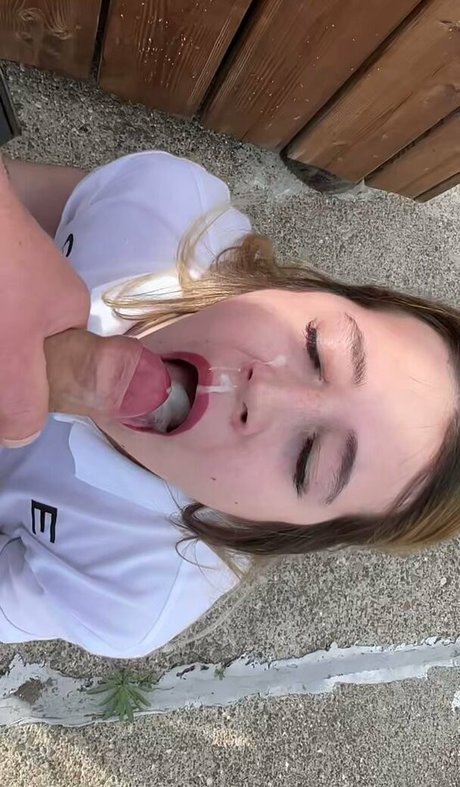 Foto di nudo di fuga di OnlyFans di Comerzz