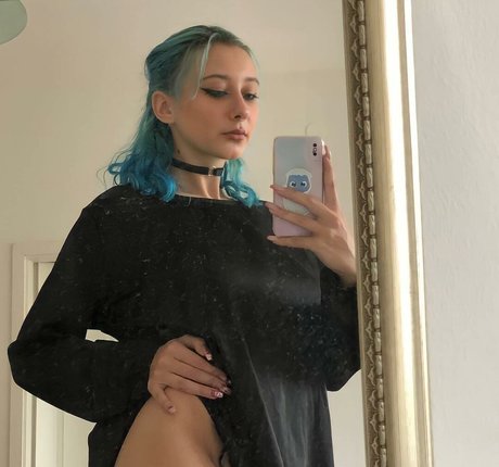 Foto di nudo di fuga di OnlyFans di Leliloo