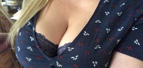 Xleila89