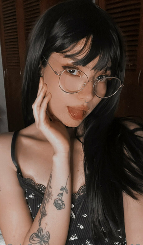 Foto di nudo di fuga di OnlyFans di Darcieba