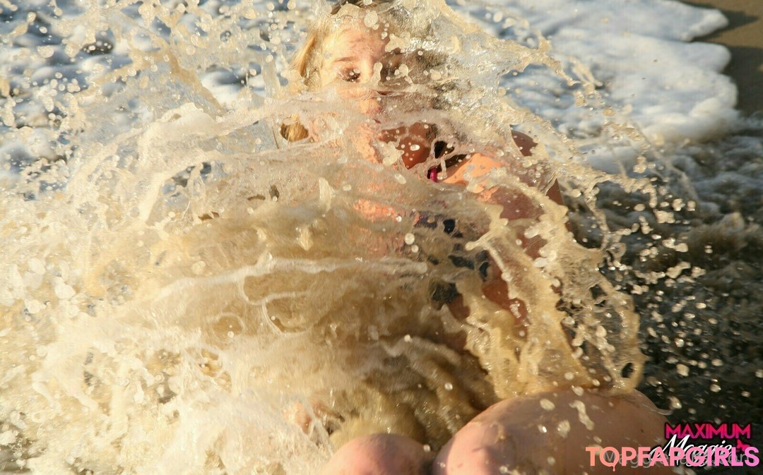 Foto di nudo di fuga di OnlyFans di Maggiegreenlive #1122