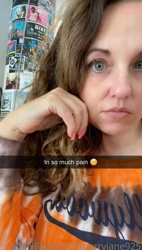 Foto di nudo di fuga di OnlyFans di Merryjane925