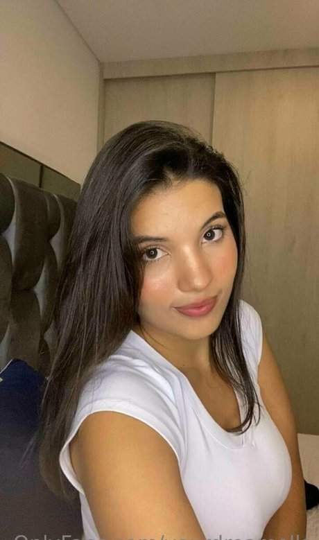 Foto di nudo di fuga di OnlyFans di Yourdreamella
