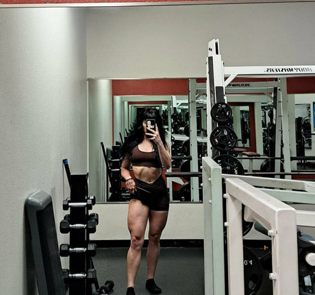 Foto di nudo di fuga di OnlyFans di Carlymadisonwilson
