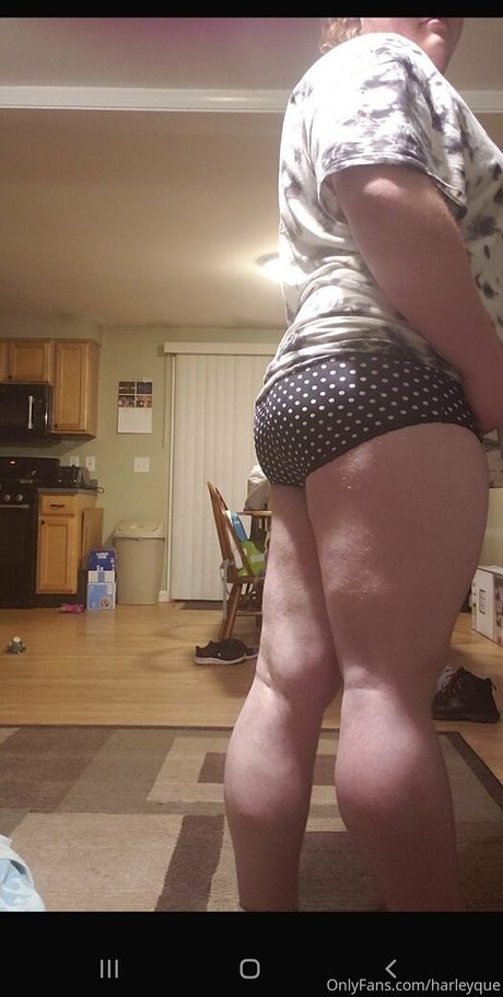 Foto di nudo di fuga di OnlyFans di Harleyque
