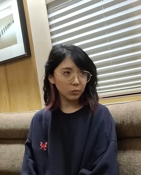 Foto di nudo di fuga di OnlyFans di Lilypichu